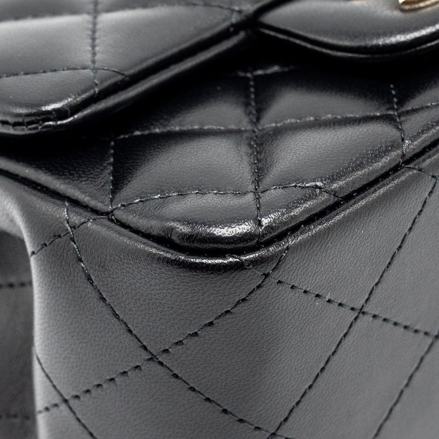 Chanel mini square flap bag lambskin black L (microchip)