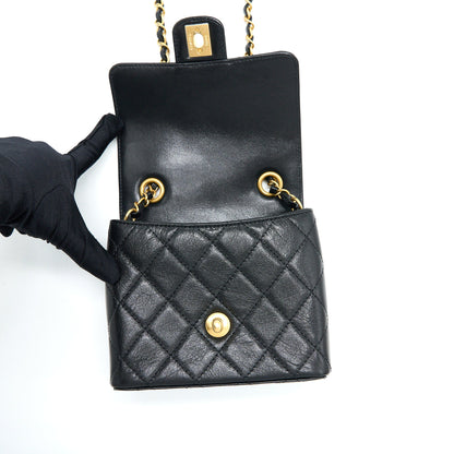 Chanel 22K Retro Classic New Mini Square Flap Bag Goatskin Black (Microchip)