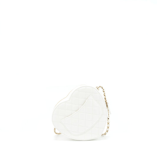 Chanel 22S Heart Bag Lambskin White L