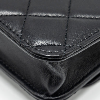 Chanel Pearl Crush mini flap wallet with chain lambskin black  (microchip)