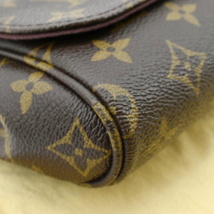 LOUIS VUITTON Favorite MM Monogram Canvas Crossbody Bag Brown