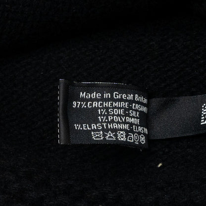 Chanel 23A cashmere beanie / hat black / white