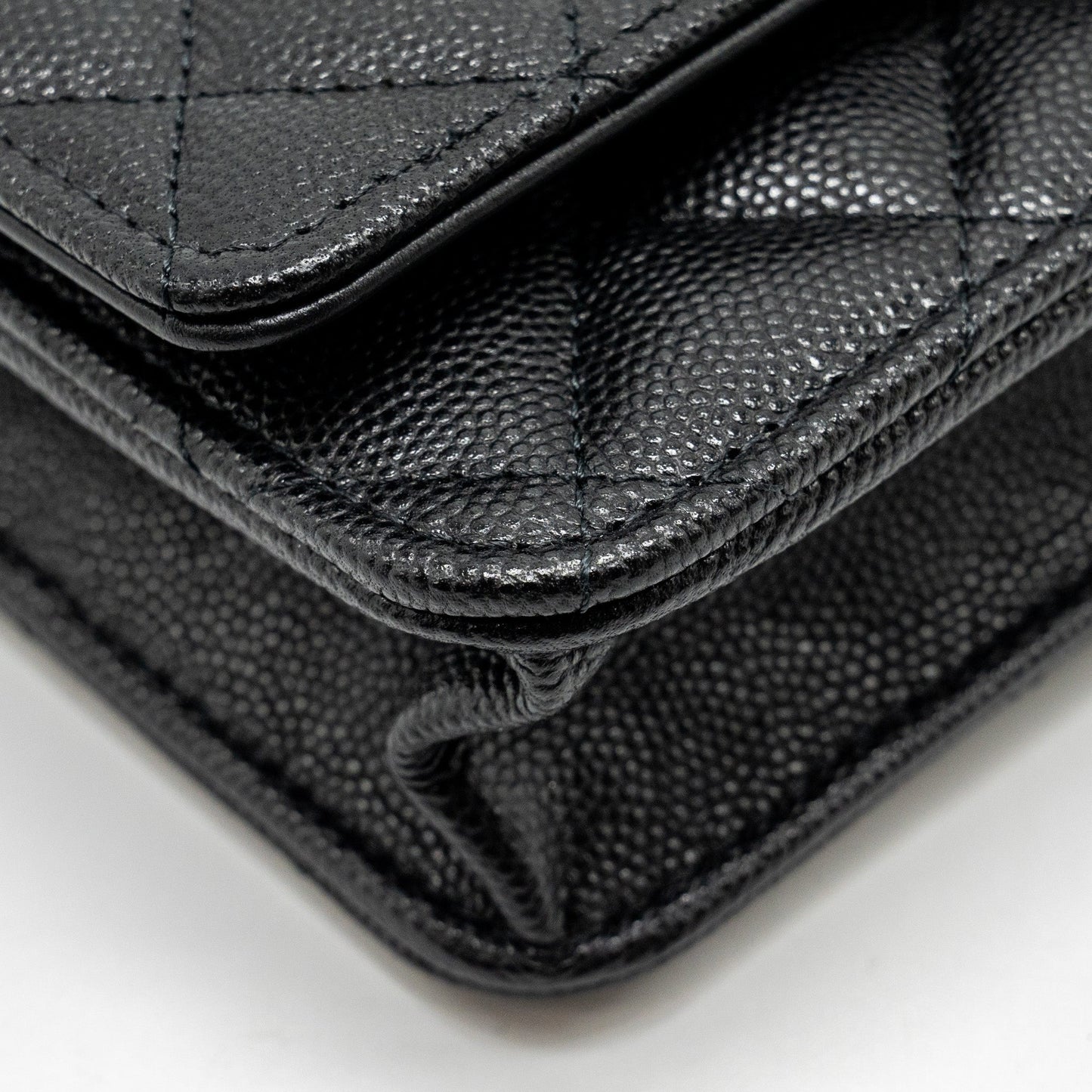 Chanel Camellia Wallet on chain Caviar Black  (Microchip)