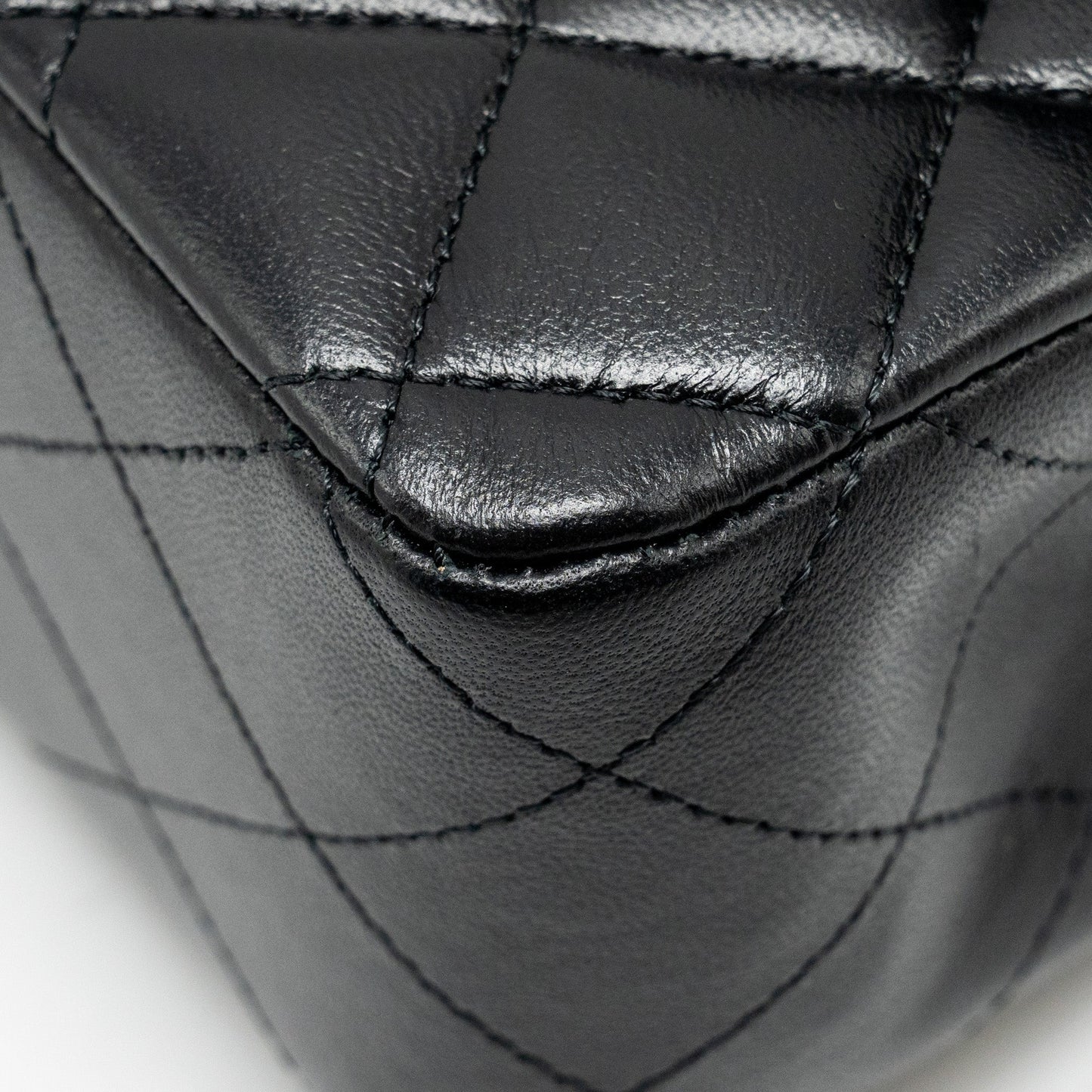 Chanel Medium Classic Double Flap Bag Lambskin Black  (microchip)