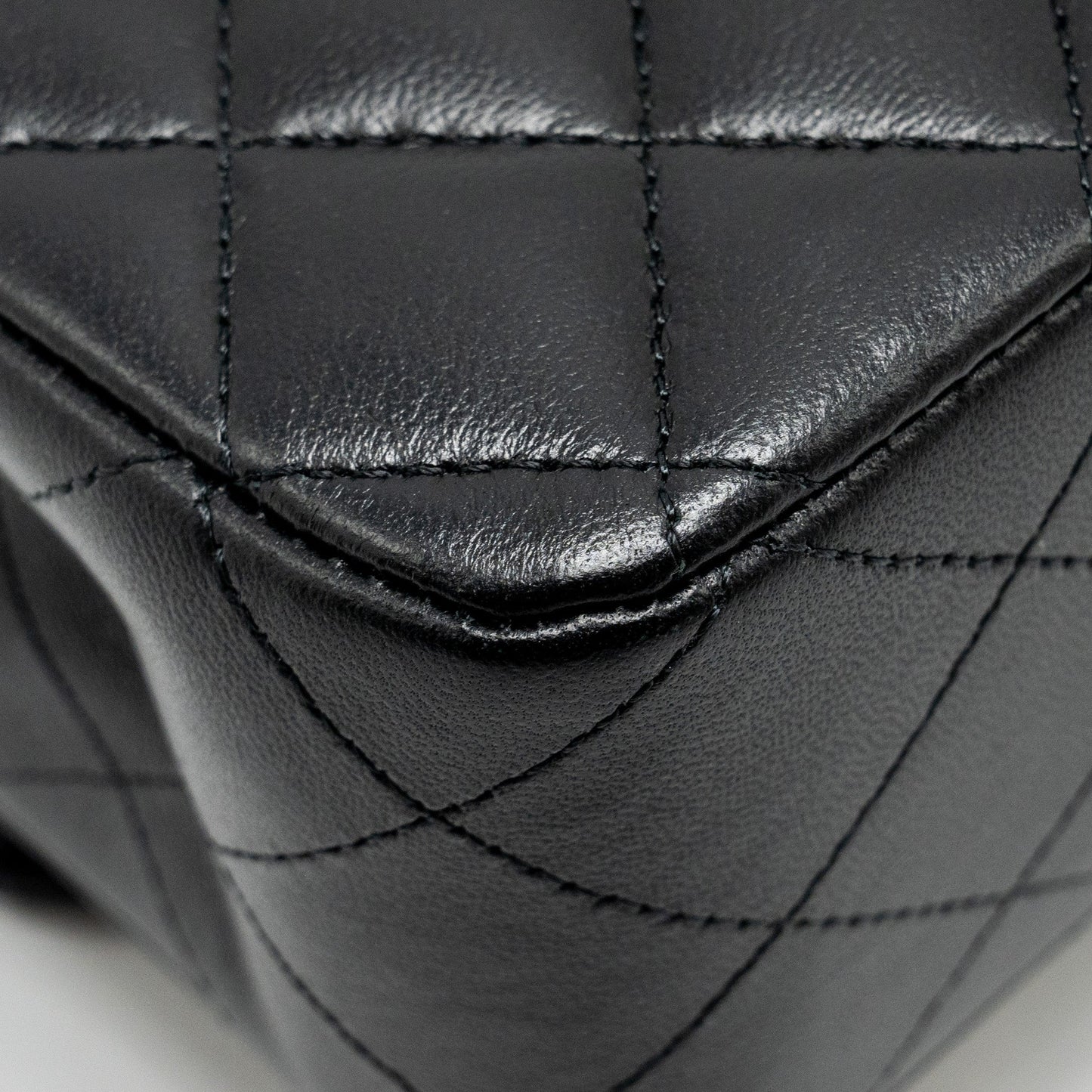 Chanel Medium Classic Double Flap Bag Lambskin Black  (microchip)