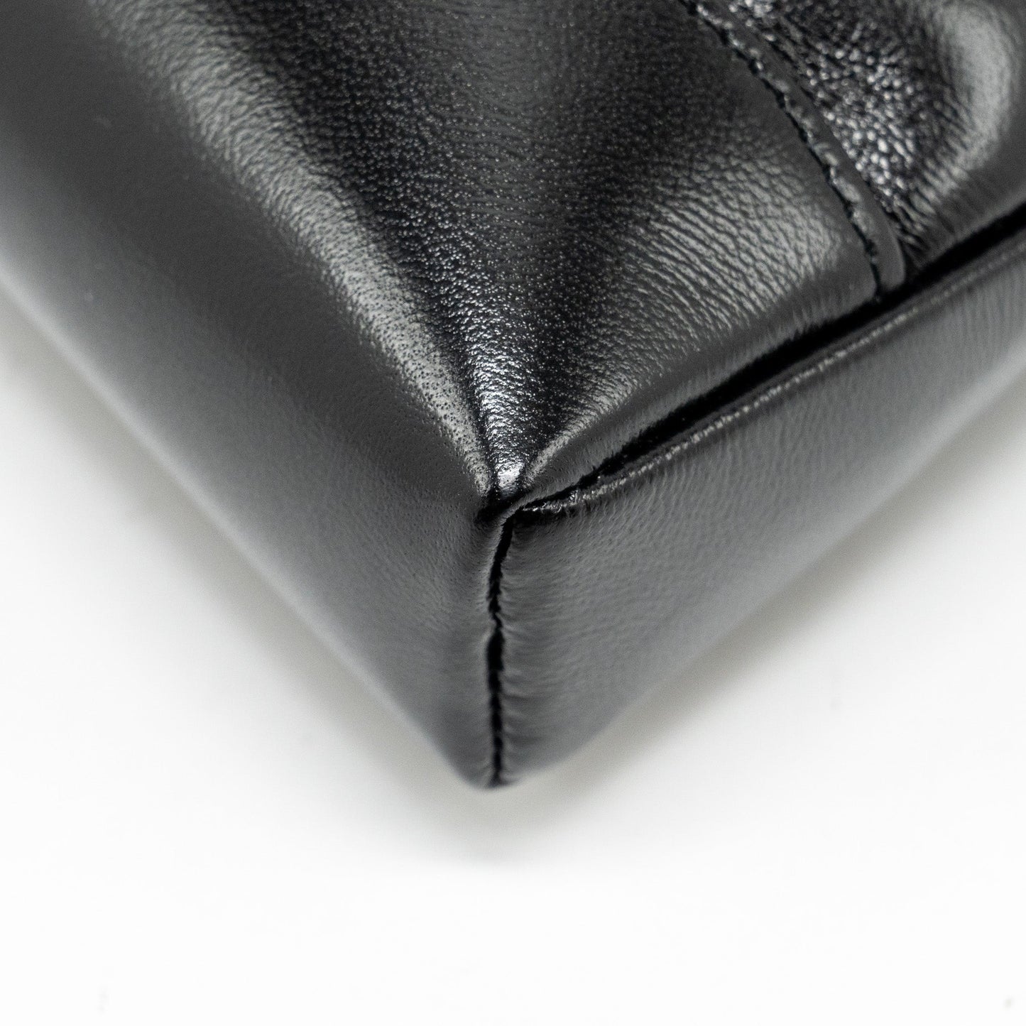 Chanel Mini 31 Clutch With Chain Shiny Calfskin Black L (Microchip)