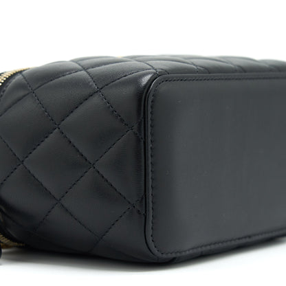 Chanel 22S Pearl Crush Long Vanity With Chain Lambskin Black