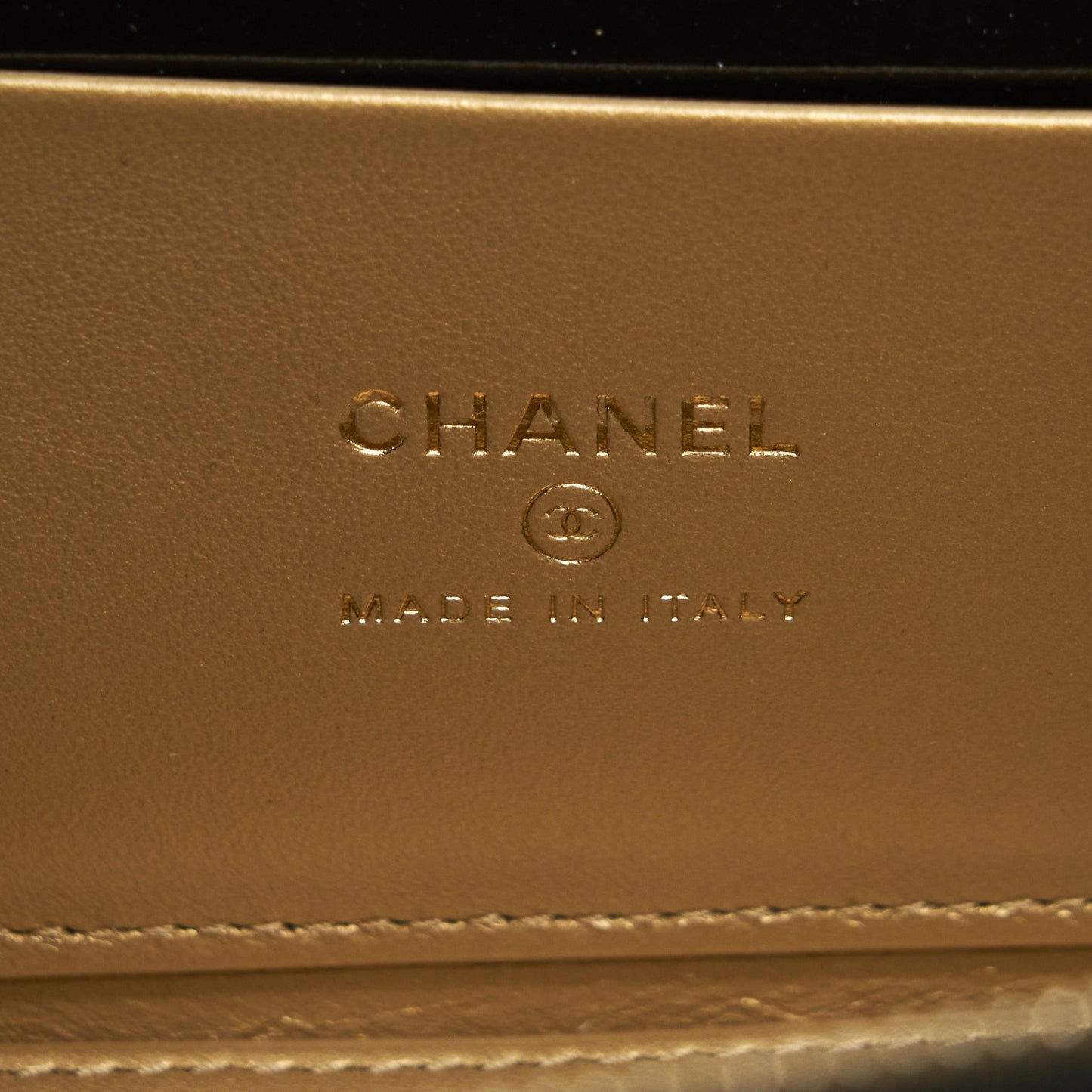 Chanel 22S Pearl Crush Long Vanity With Chain Lambskin Black