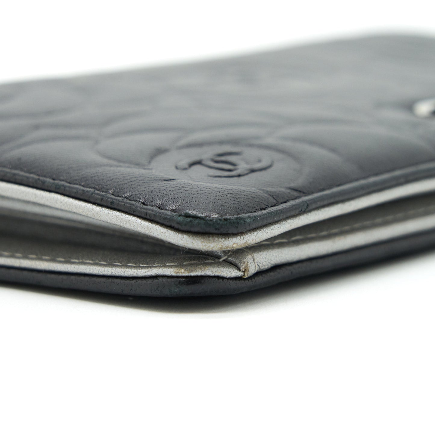 Chanel Camellia Fold Long Wallet Lambskin black / silver