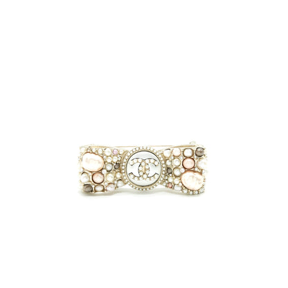 Chanel 21V Pearly Bow Brooch
