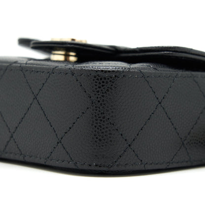 Chanel mini flap Vanity with Chain Caviar black L