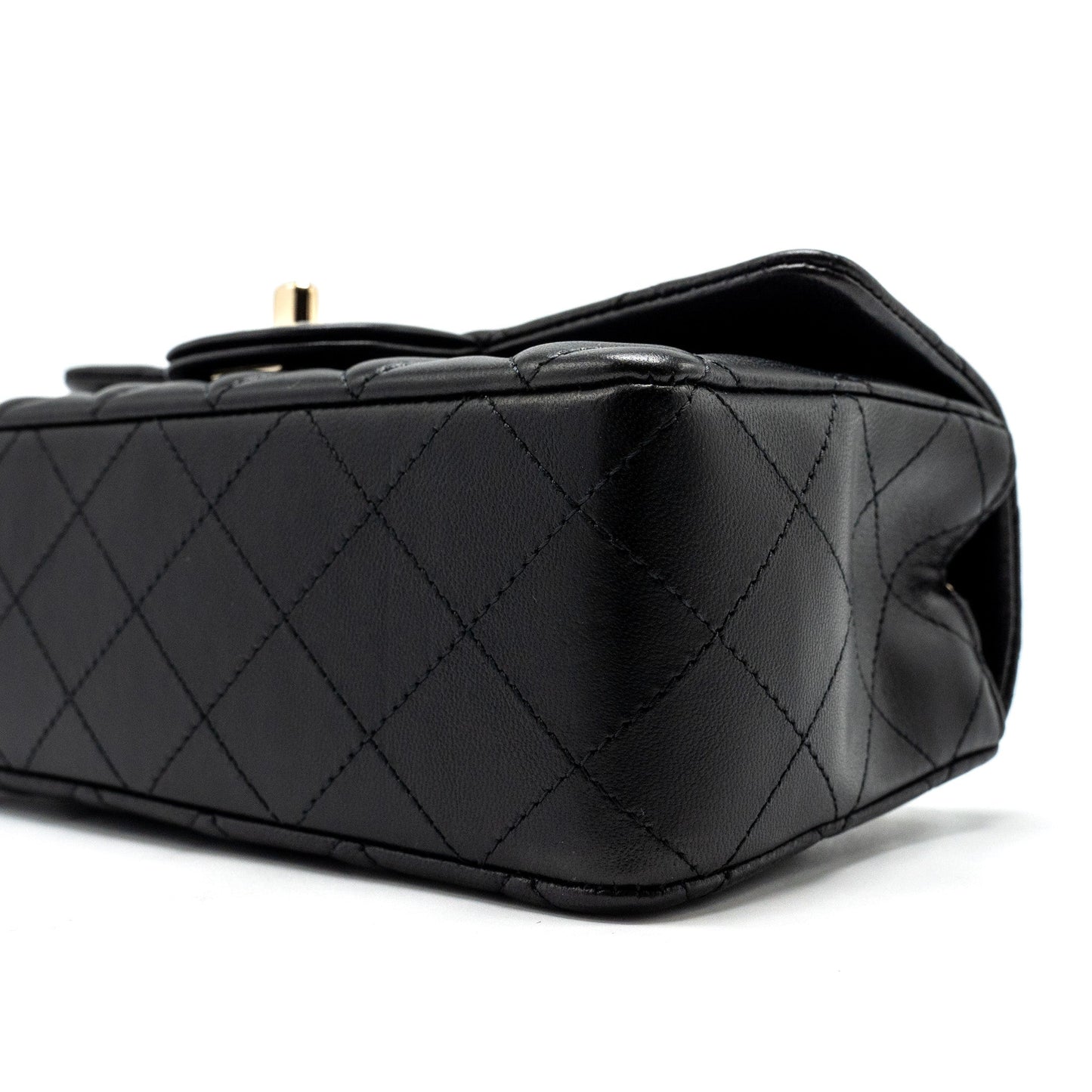 Chanel Mini Rectangular Flap Bag Lambskin Black L (microchip)