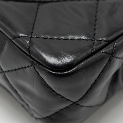 Chanel 23A quilted flap clutch calfskin black L (microchip)