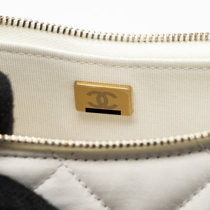 Chanel 23k Hobo Bag Calfskin White  (microchip)