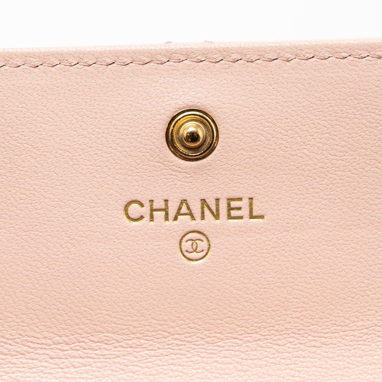 Chanel 19 Card Holder Lambskin Light Pink  (microchip)