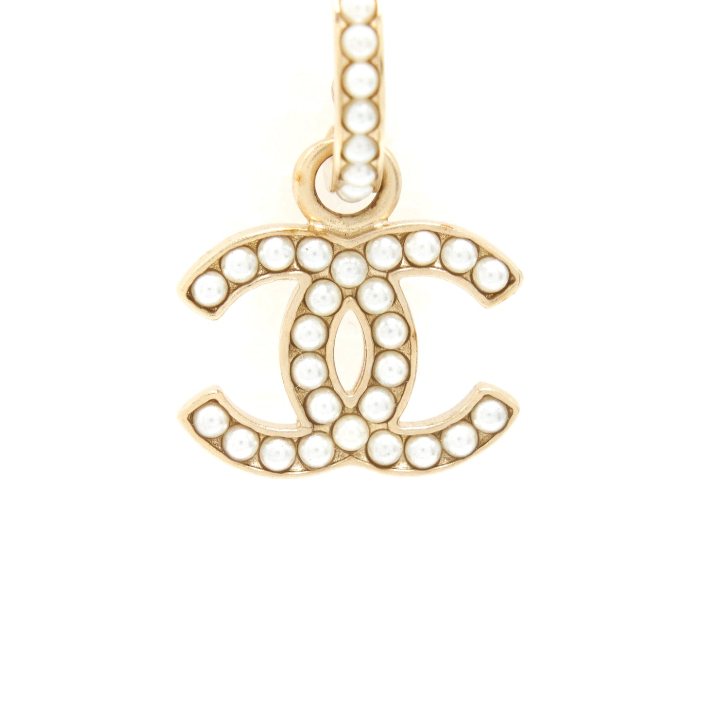Chanel CC logo With Pearl Drop Earrings