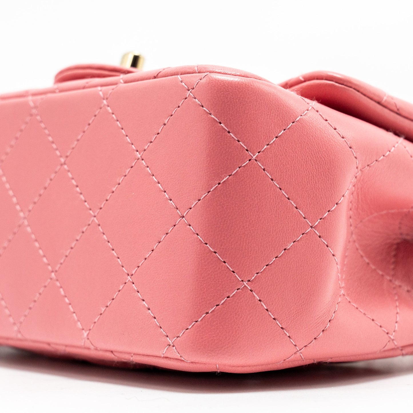 Chanel Mini Square Flap Bag Lambskin PInk L (Microchip)