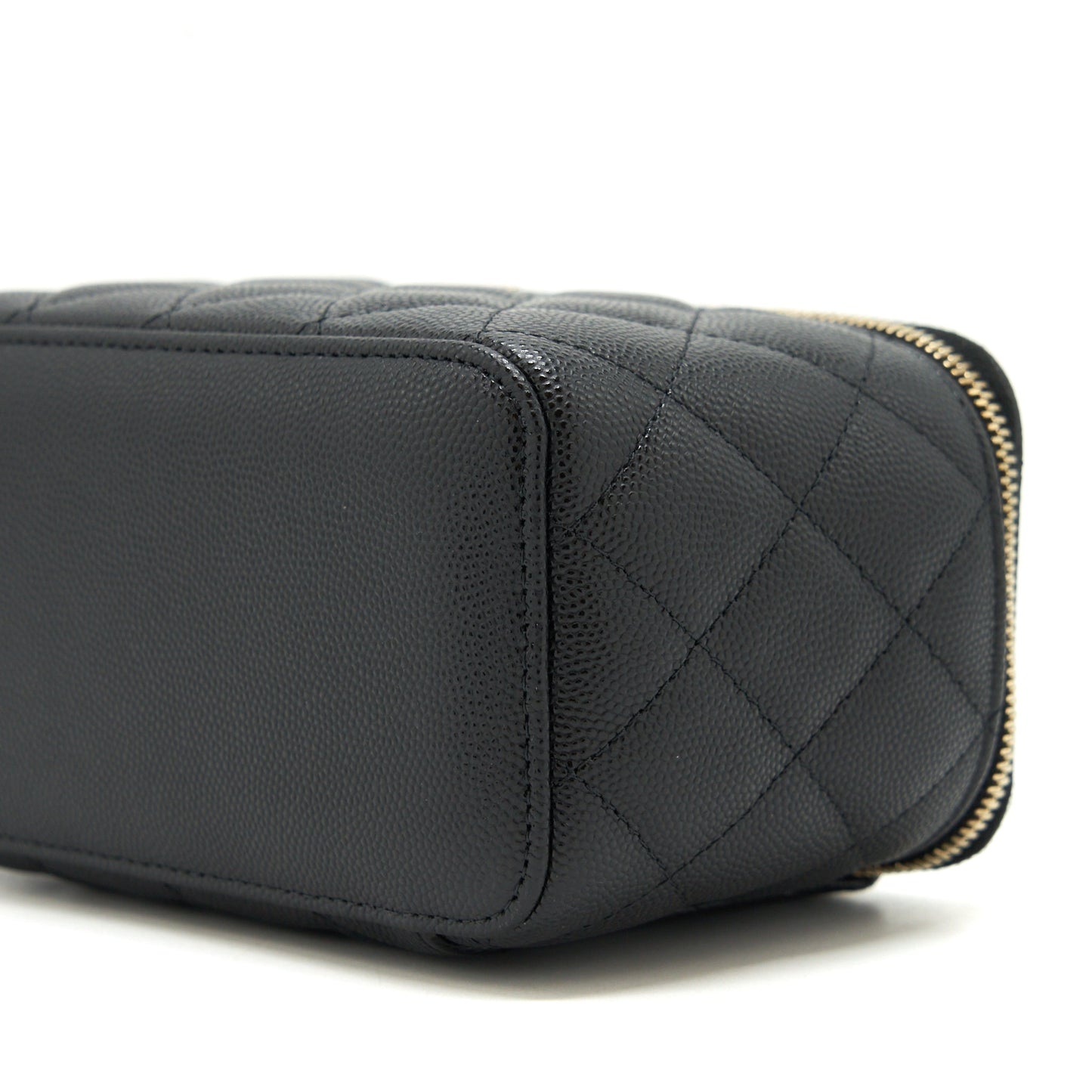 Chanel Caviar Long Vanity case with chain Caviar black L