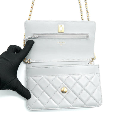 Chanel 21B Pearl Crush Wallet On Chain Grey