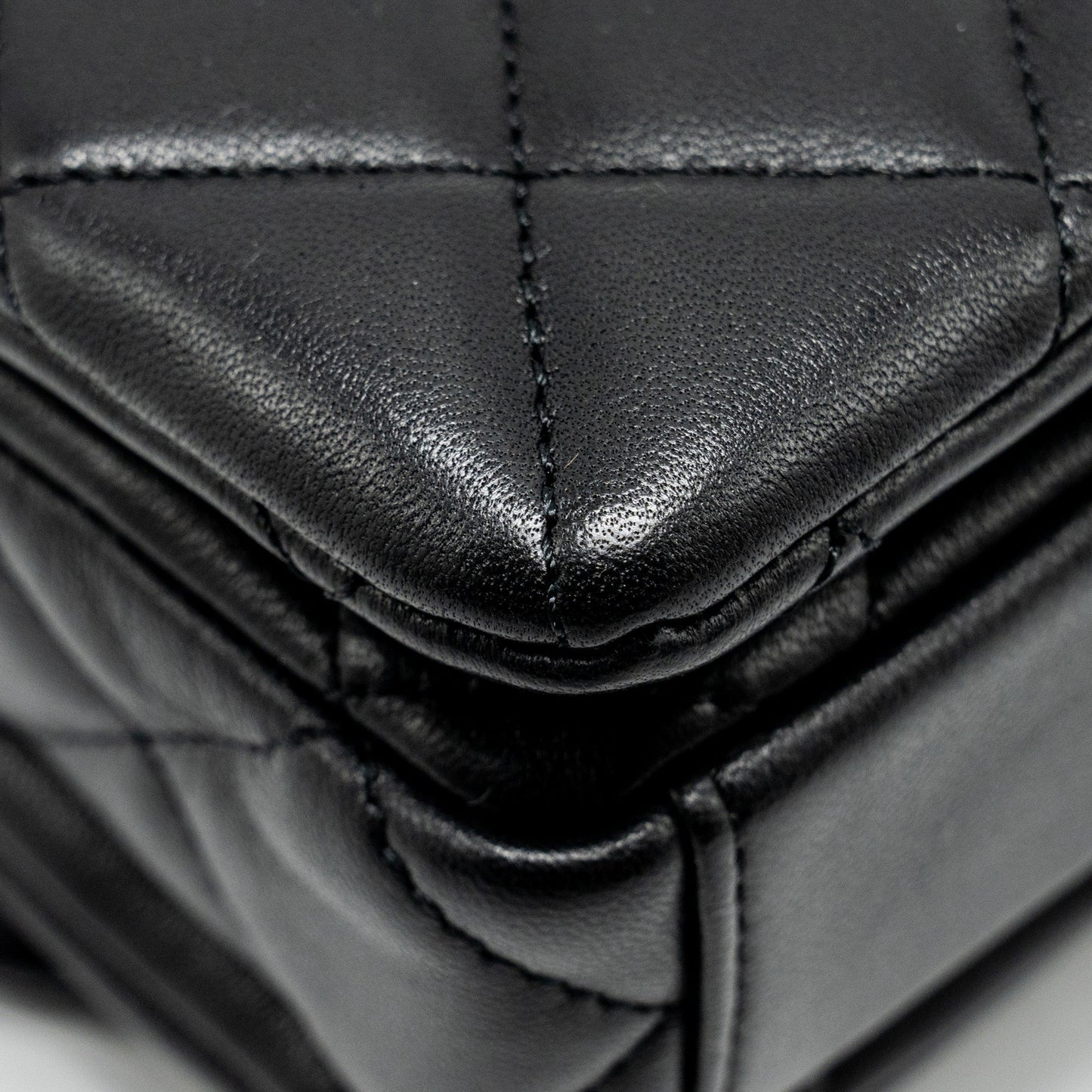 Chanel 22A Button on chain Flap Bag Lambskin Black  (Microchip)