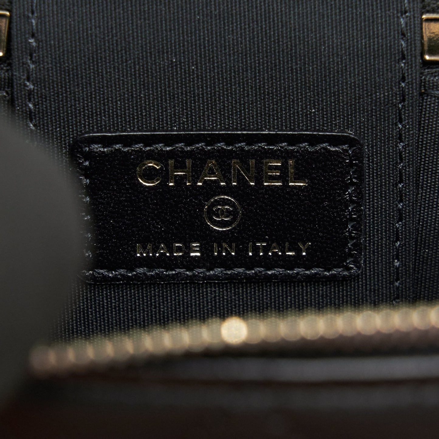 Chanel 21A Top Handle Vanity with Chain Black