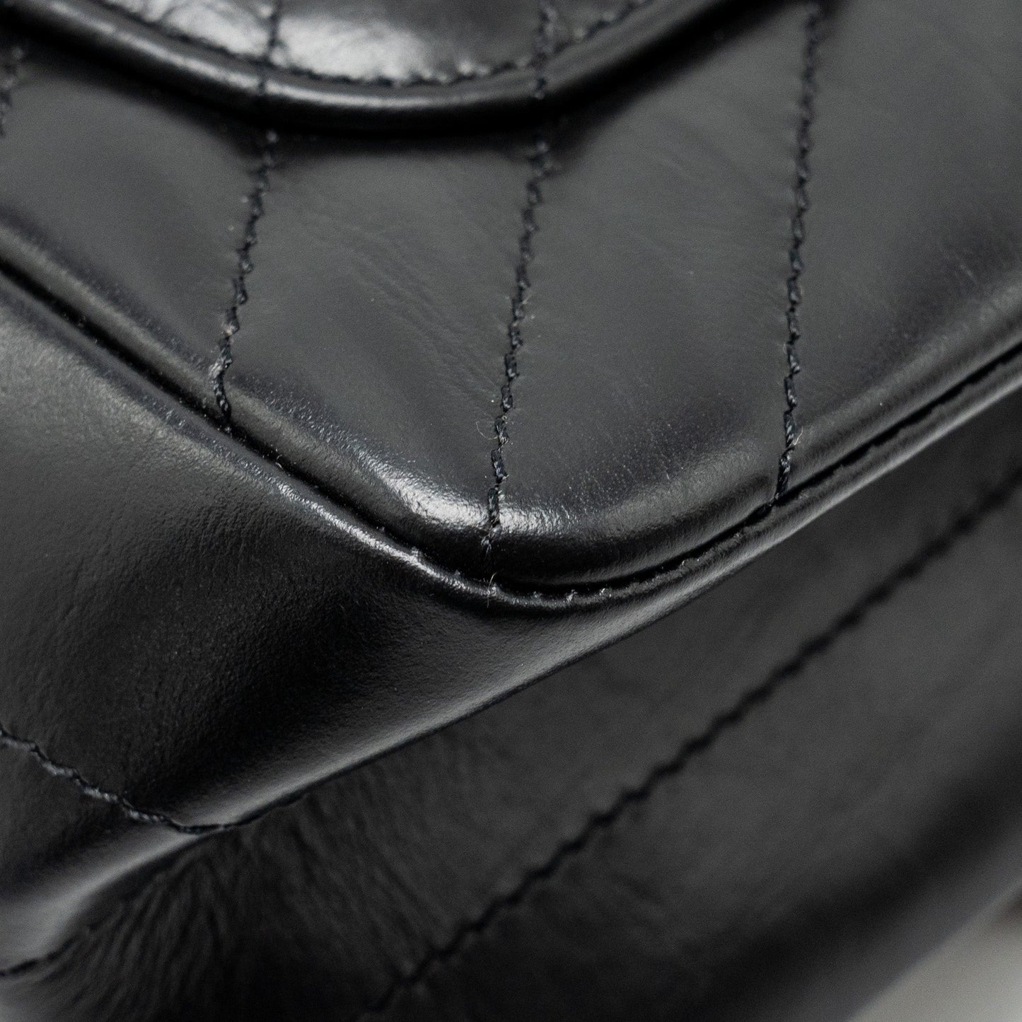 Chanel Mini 2.55 Reissue Chevron Calfskin Black  (Microchip)
