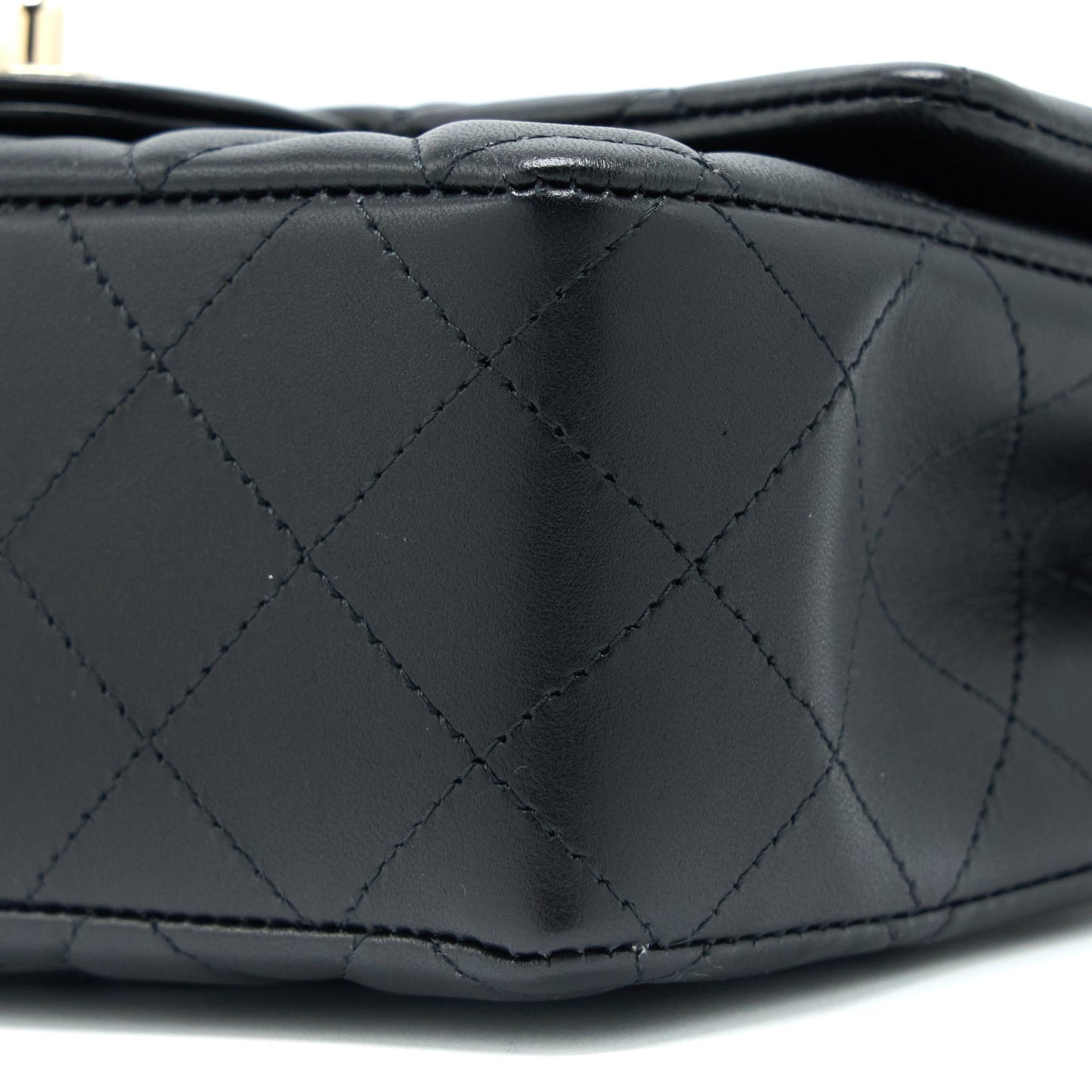 Chanel Mini Rectangular Flap Bag Lambskin Black L (Microchip)