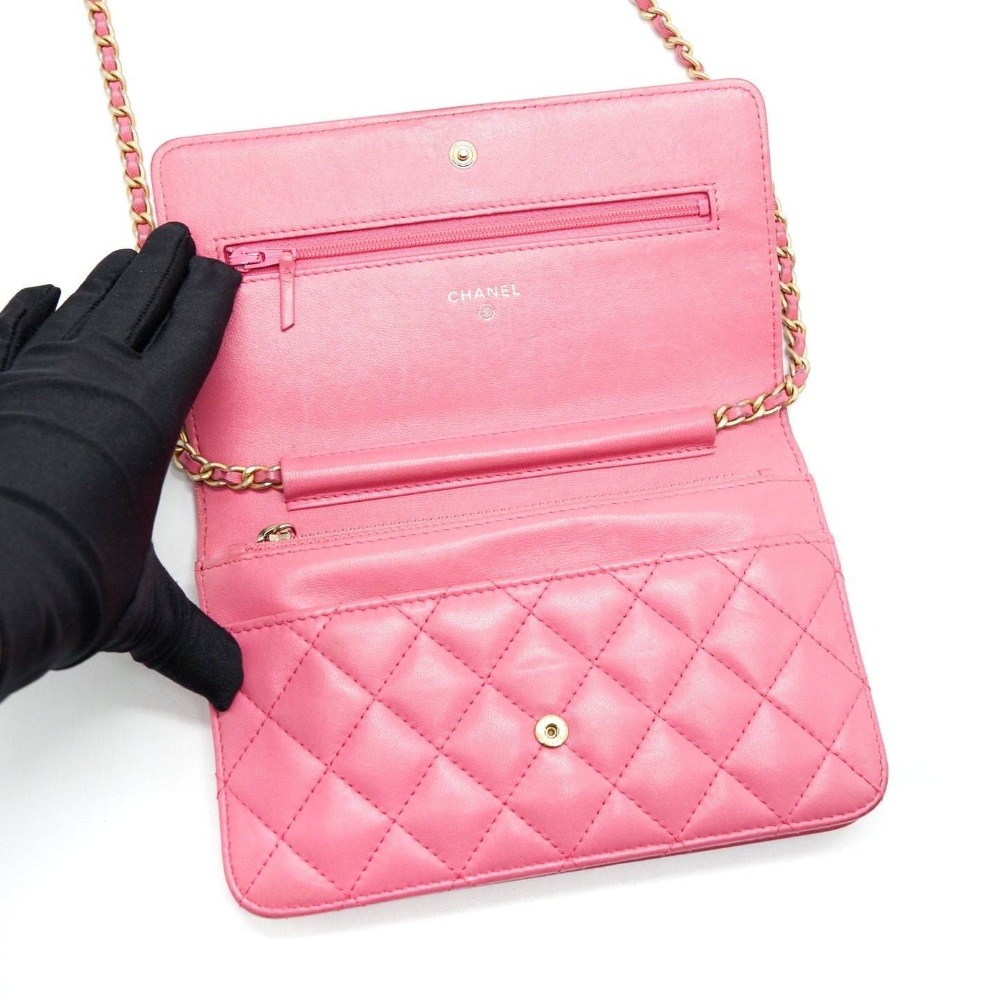 Chanel Boy Wallet on Chain Pink