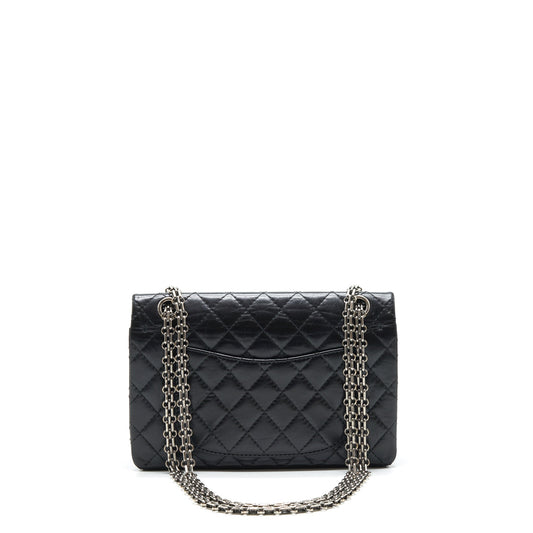 Chanel Reissue 2.55 double flap Bag Calfskin black