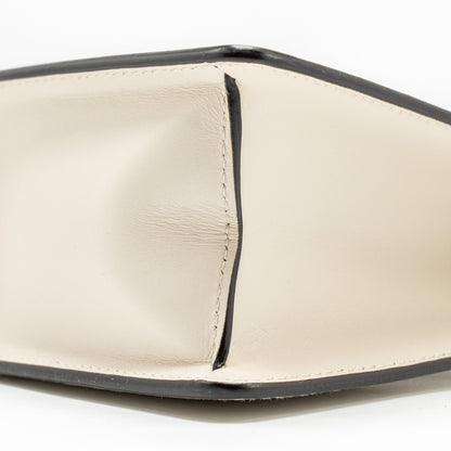 Gucci Medium Sylvie Bag calfskin white