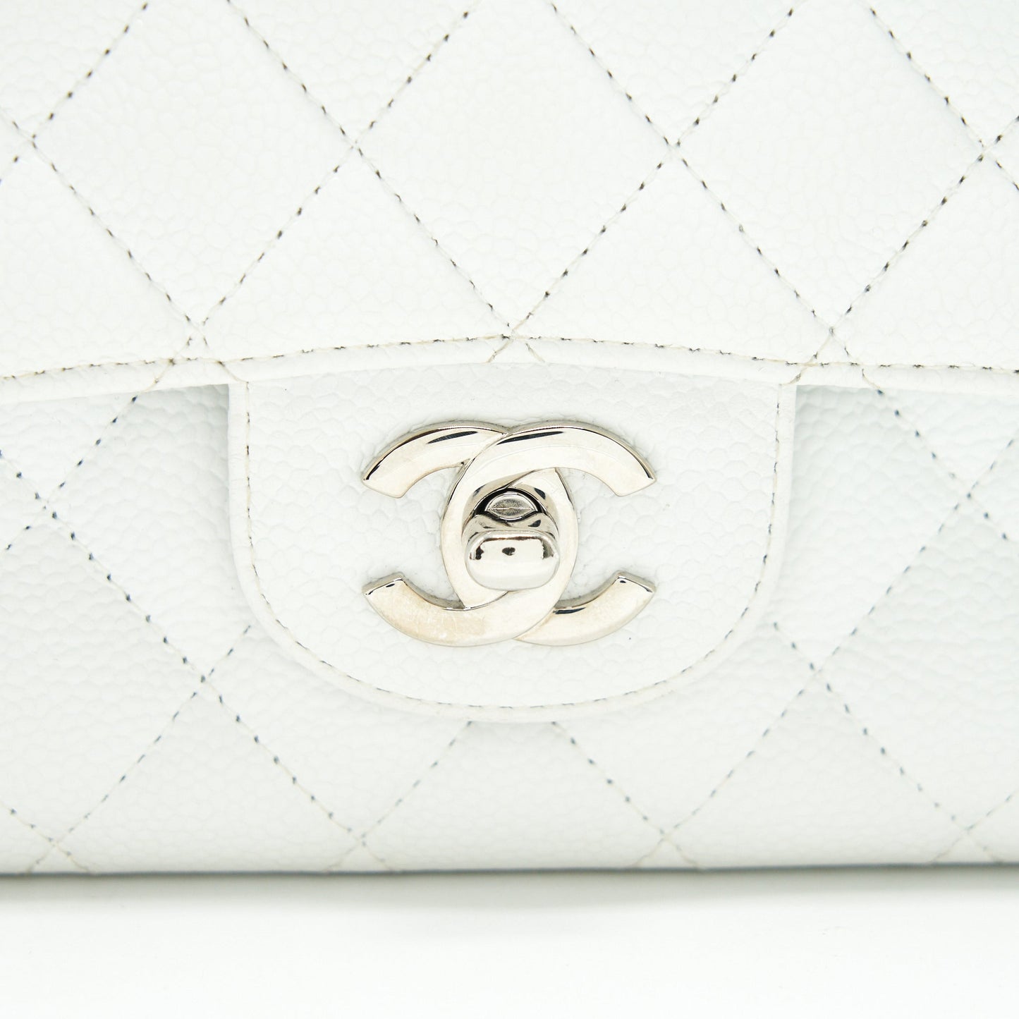 CHANEL MEDIUM CLASSIC DOUBLE FLAP BAG CAVIAR WHITE