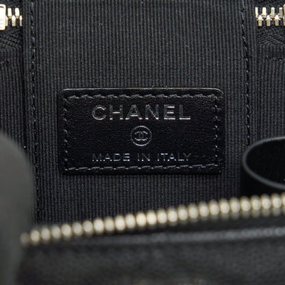 Chanel 22S mini vanity with giant chain caviar black with