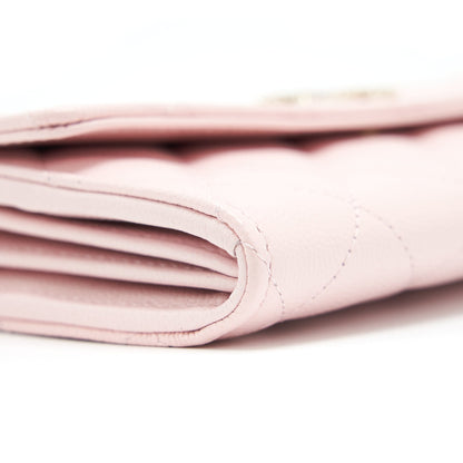 Chanel 22S detailed logo flap long wallet caviar light pink with L