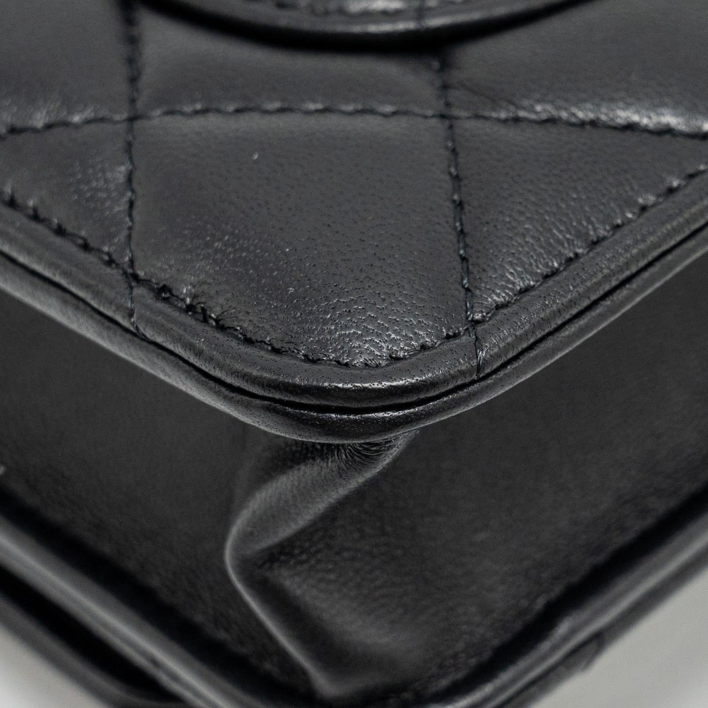 Chanel Pearl Crush Wallet On Chain Lambskin Black  (Microchip)