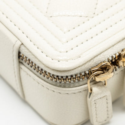 Chanel Boy Chain Clutch Caviar White  (Microchip)