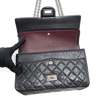 Chanel Reissue 2.55 double flap Bag Calfskin black