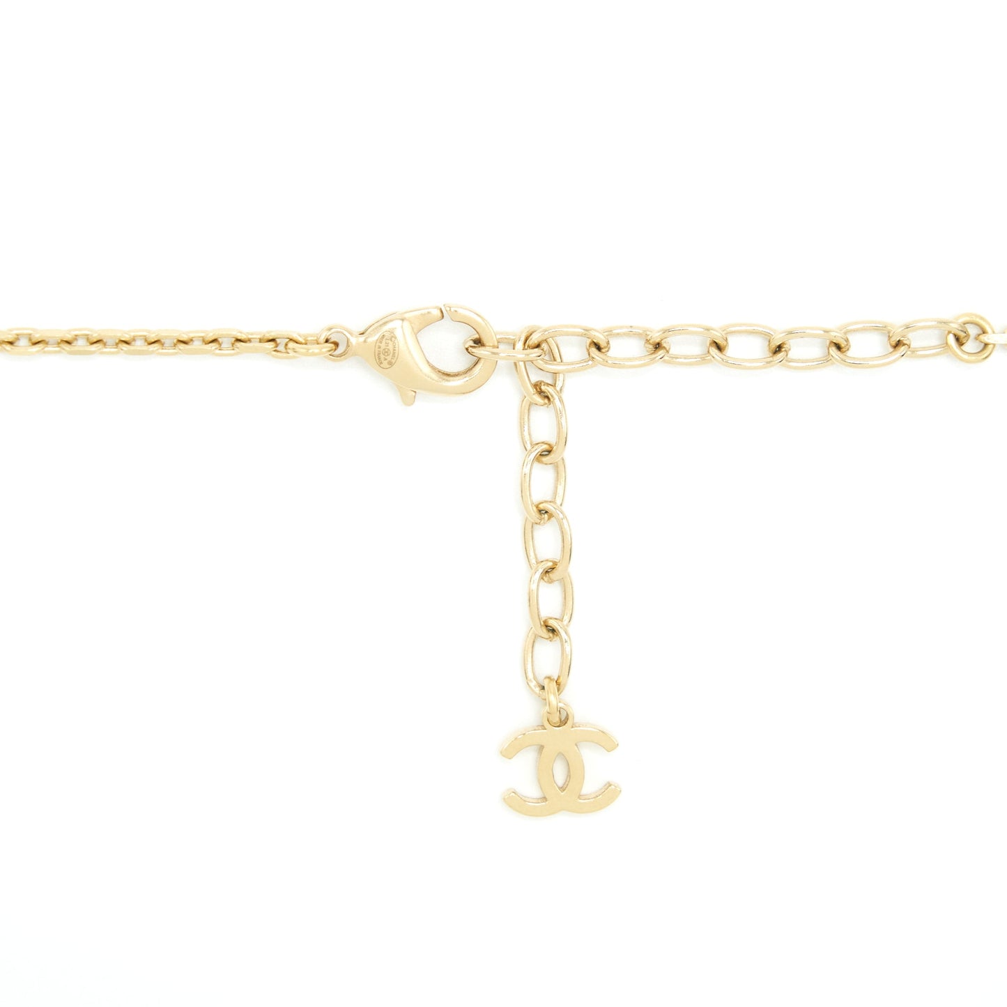 Chanel 21A metal plate and crystal necklace brushed L