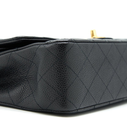 Chanel Medium Classic double flap Bag Caviar black