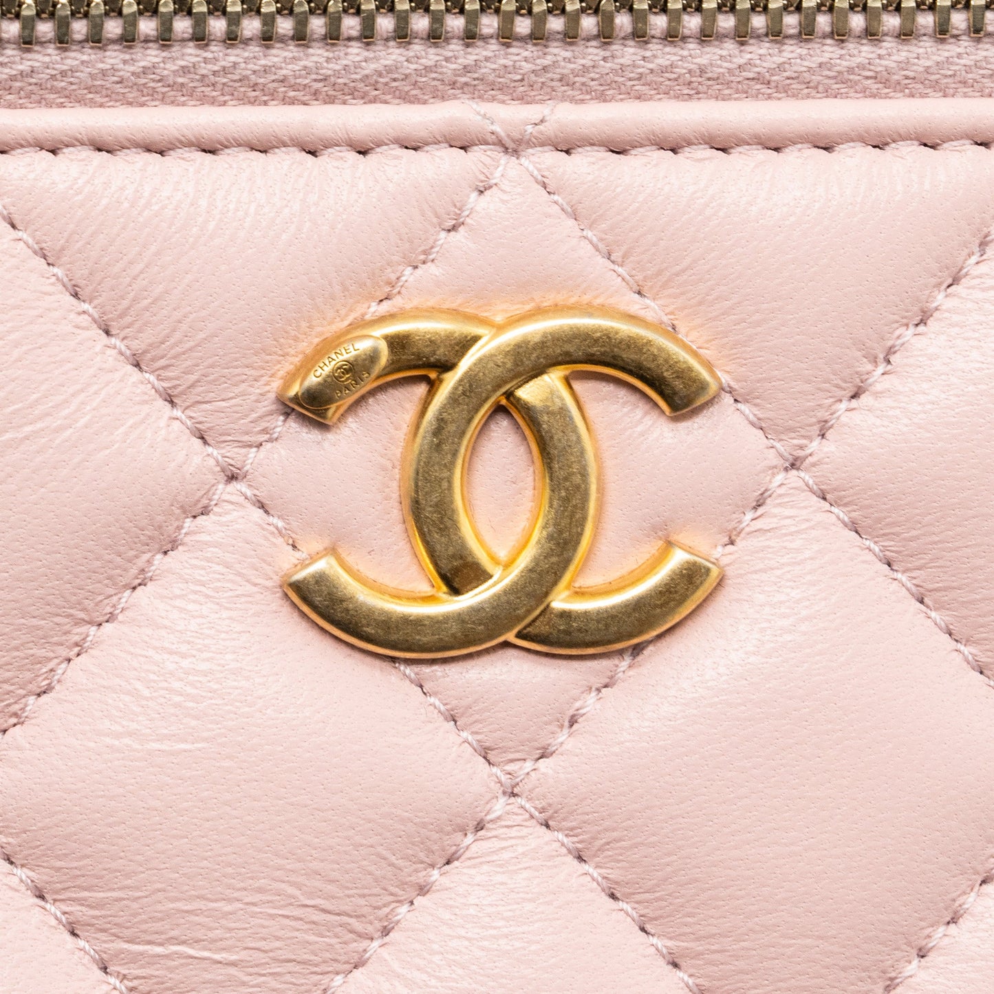 Chanel Long Vanity Case Camellia Chain Lambskin  Light Pink  (Microchip)