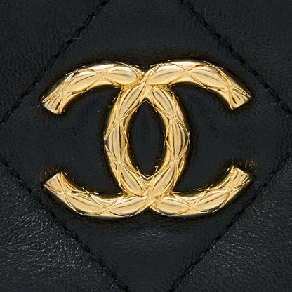 Chanel 22B Hobo Bag Lambskin Black (Microchip)