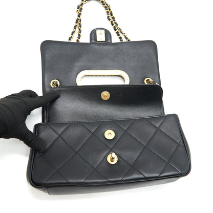 Chanel 20P A real clutch flap bag black