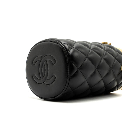 Chanel 21A Vanity With Chain Lambskin Black  (Microchip)