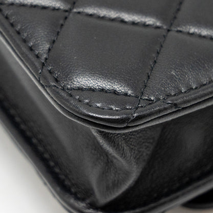 Chanel Pearl Crush Mini Flap Wallet with Chain Lambskin Black  (Microchip)