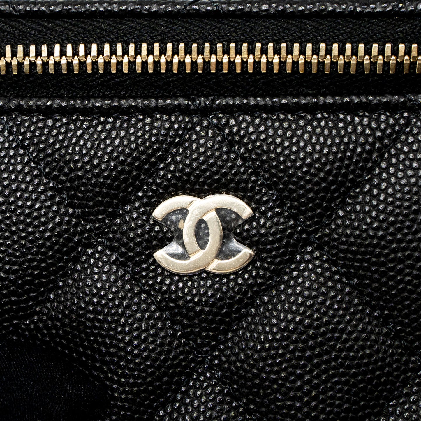 Chanel Mini Vanity With Chain Caviar Black L (Microchip)