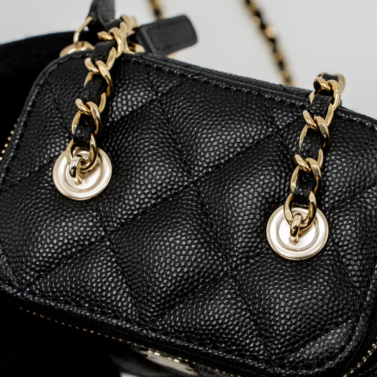 Chanel Mini Vanity With Chain Caviar Black L (Microchip)