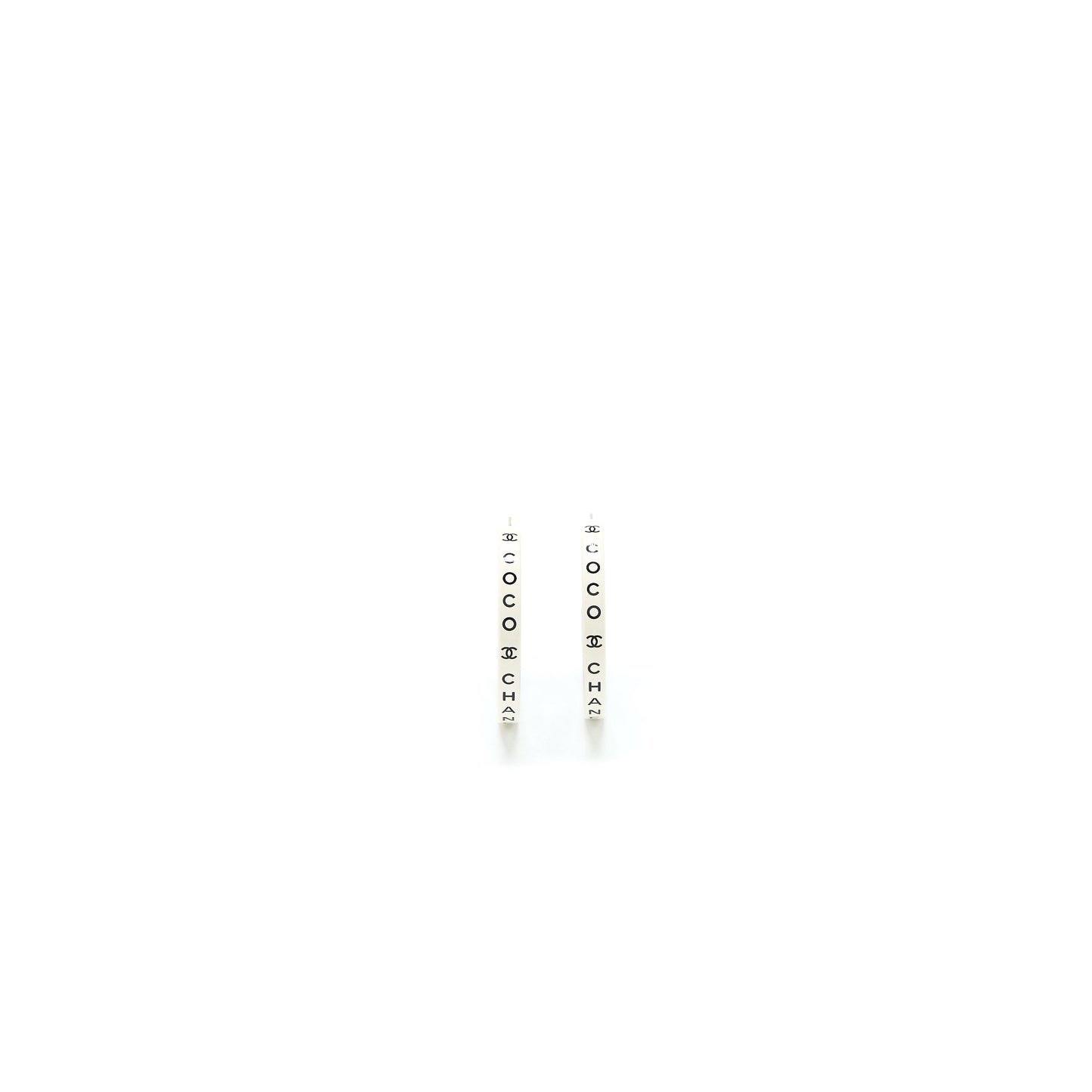 Chanel 2022 Costume Casual Style Earring Black / White