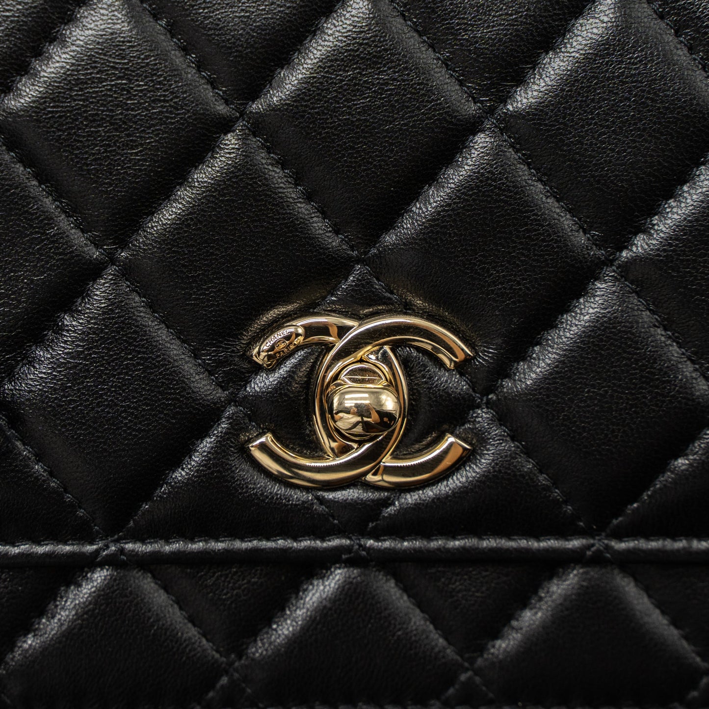Chanel Mini Trendy CC Wallet on Chain Lambskin Black L (Microchip)