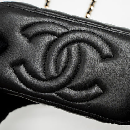 Chanel 23C Pearl Crush Long Vanity with Chain Lambskin Black L (Microchip)
