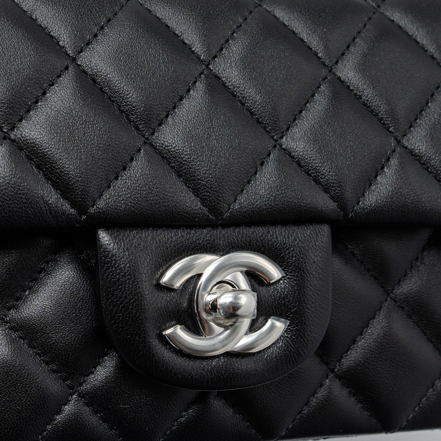 Chanel mini rectangular flap bag lambskin black   (microchip)