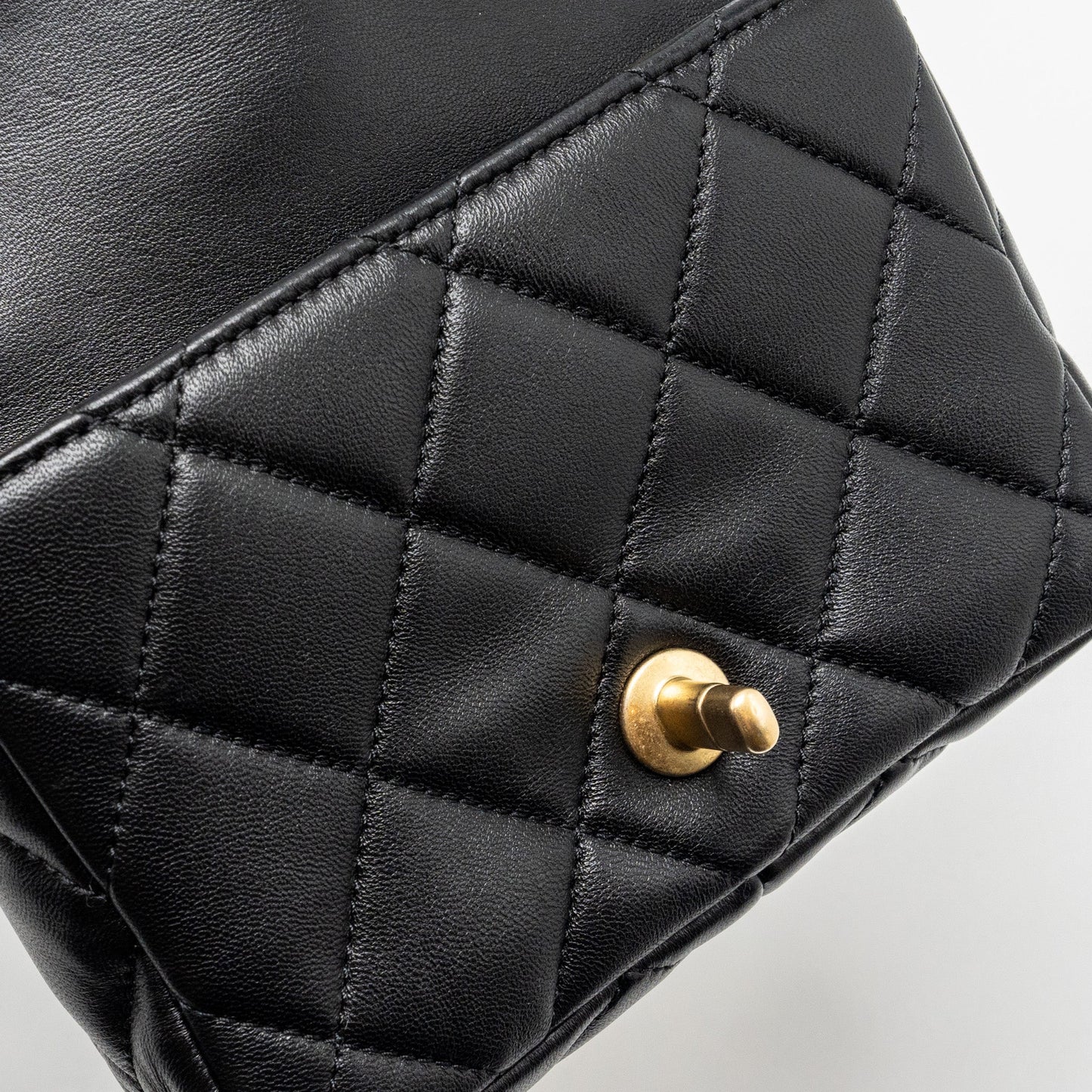 Chanel mini Square Flap Bag with Giant Chain Lambskin  (Microchip)